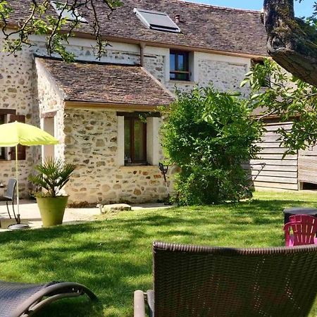 艾斯卡勒巴拉尔公寓 Fontenay-les-Briis 外观 照片